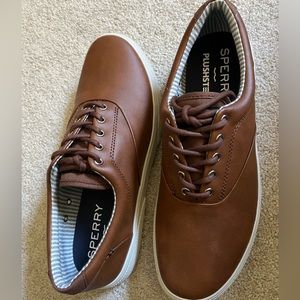 Sperry shoes size 9.5 new/never worn